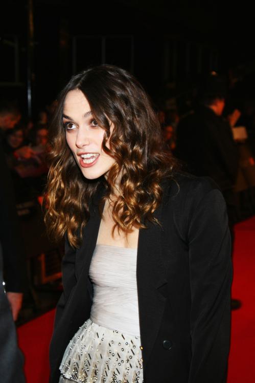 76608_Celebutopia-Keira_Knightley-BAFTAs_Arrivals-16_122_956lo.jpg