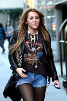 Miley Cyrus rock style