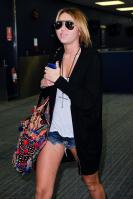 97031413_miley_cyrus_13.jpg