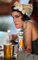 74218_AmyWinehouse-4507_122_104lo.jpg