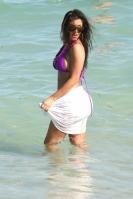 21388_KimKardashianinbikinienjoystheMiamisunandsurfinMiamiBeach08_122_1079lo.jpg