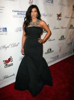 5DIT01KY3T_Kim_Kardashian_40_Gabrielles_Angel_Foundation_Angel_Ball_2010_-_Oct_21_28_.jpg