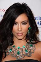 EBM3INXCK2_Kim_Kardashian_40_Gabrielles_Angel_Foundation_Angel_Ball_2010_-_Oct_21_29_.jpg
