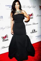 T633U9E0XM_Kim_Kardashian_40_Gabrielles_Angel_Foundation_Angel_Ball_2010_-_Oct_21_19_.jpg