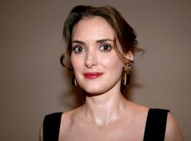 68669_WinonaRyder38_123_170lo.jpg