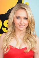 34133_Celebutopia-Hayden_Panettiere-Nickelodeon47s_2008_Kids97_Choice_Awards_Arrivals-06_122_341lo.jpg