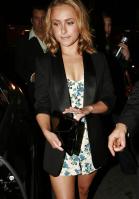 35233_Celebutopia-Hayden_Panettiere_leaving_Beso-09_122_396lo.jpg