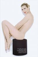 Heidi Klum posing nude