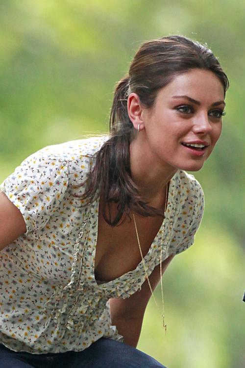 91523374_44465-mila-kunis-and-justin-timberlake-on-friends-.jpg