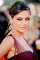 49516712_s_arrives_at_the_61st_Primetime_Emmy_Awards-08_122_427lo.jpg