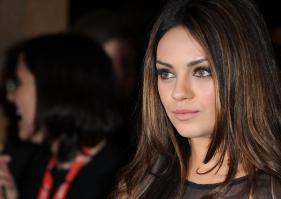 50C6YGMTA6__Mila_Kunis_-_UK_premiere_of_Black_Swan_11_.jpg