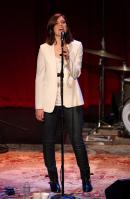 33958121_38232-babayaga-mandy-moore-performance-at-largo-la.jpg