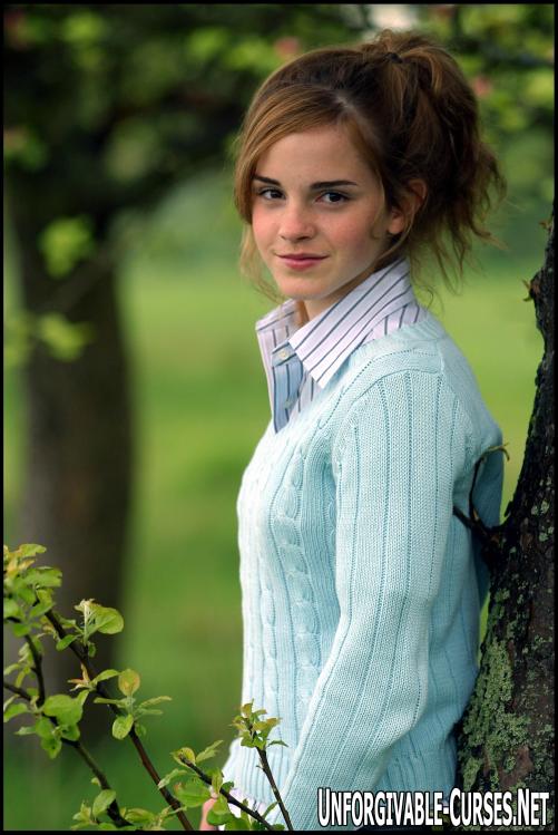 emmawatson28456zh4pa.jpg