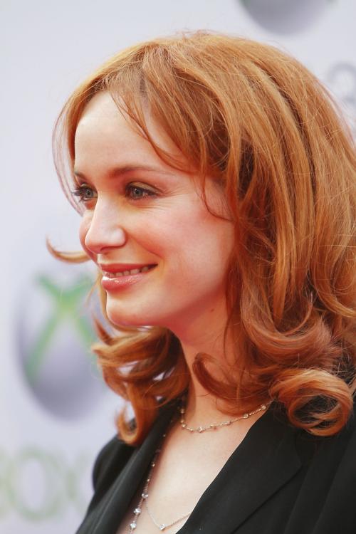 U6U56322HG_Christina_Hendricks_008.jpg