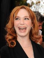 37SI08CU7M_Christina_Hendricks_010.jpg