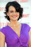 40788_carla_gugino_03_122_628lo.jpg