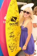 41287_Celebutopia-Anna_Faris-The_House_Bunny_party_in_Malibu-13_122_152lo.jpg