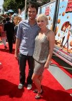 96398_Anna_Faris_Cloudy_With_A_Chance_Of_Meatballs_Premiere_LA_120909_026_122_371lo.jpg