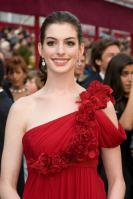 07192_Hathaway_Ann_118_122_578lo.jpg