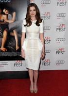 87902_s_ah_love_and_other_drugs_opening_night_gala_afi_fest_20101104_36_122_545lo.jpg