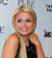 111102897_Paris_Hilton_at_Pure_Nightclub_004.JPG