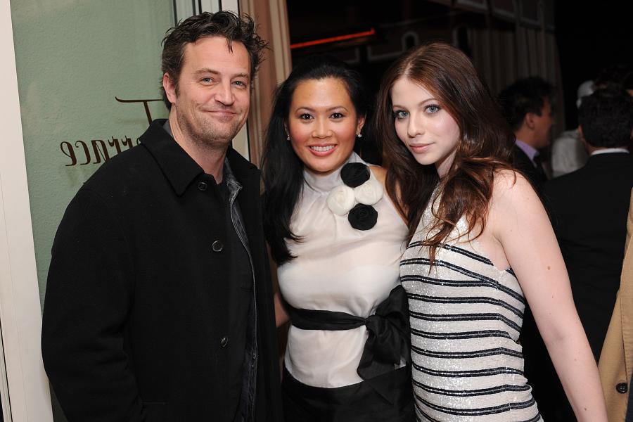 23444_celeb-city.org_Michelle_Trachtenberg_W_Magazines_Hollywood_Affair_Pre-Oscar_Party_20.02.2008_07_122_1094lo.JPG