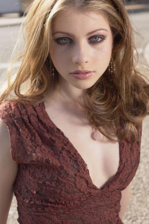 30642_Michelle_Trachtenberg-Glenn_Campbell_photoshoot_002_122_1185lo.jpg