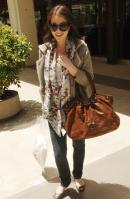 78575_michelle_trachtenberg_candids_having_lunch_at_newsroom_restaurant_in_beverly_hills_07_122_689lo.jpg