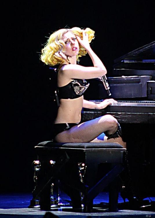 61260_LadyGaga_123_542lo.jpg