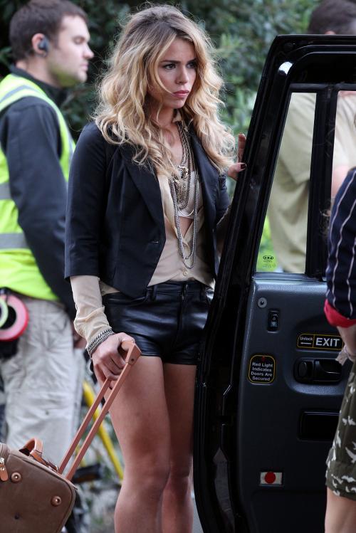 08673_BilliePiper_SecretDiaryofaCallGirlSetLondon23rdSept2010_18_122_12lo.jpg